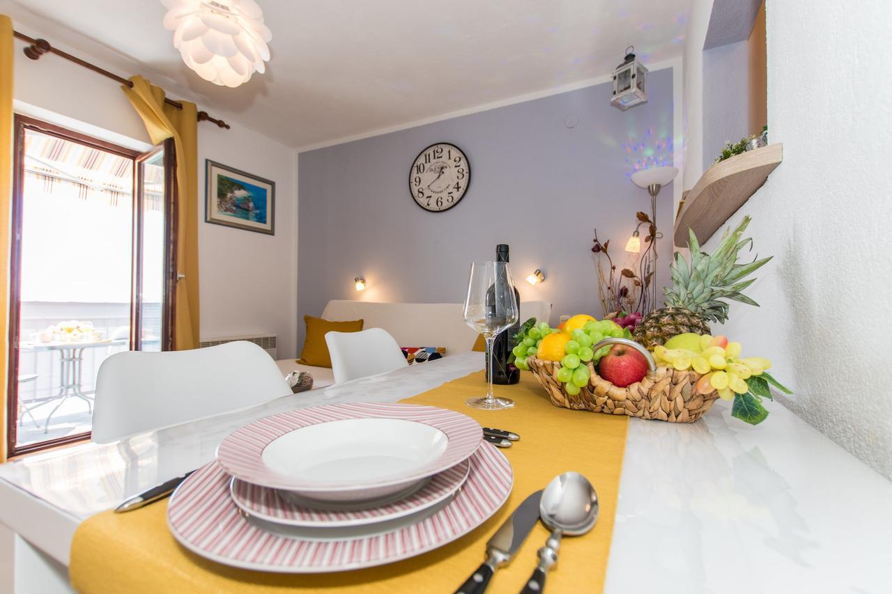 Seaview Apartment Slavica เบรลา ภายนอก รูปภาพ